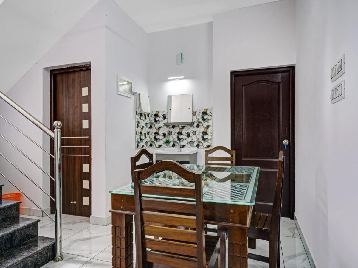 Homestay Shalom Palace Residency *